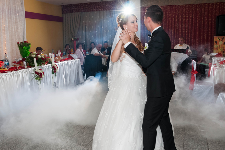 evenimente restaurant bradul
